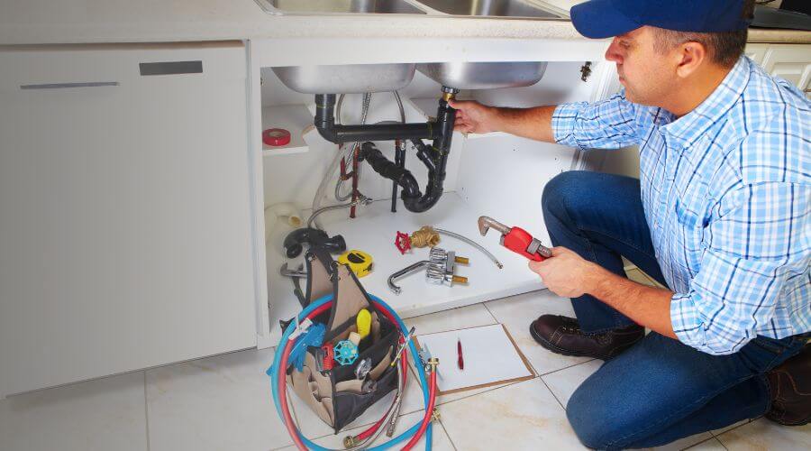 Professional emergency plumbing in Sixes, OR